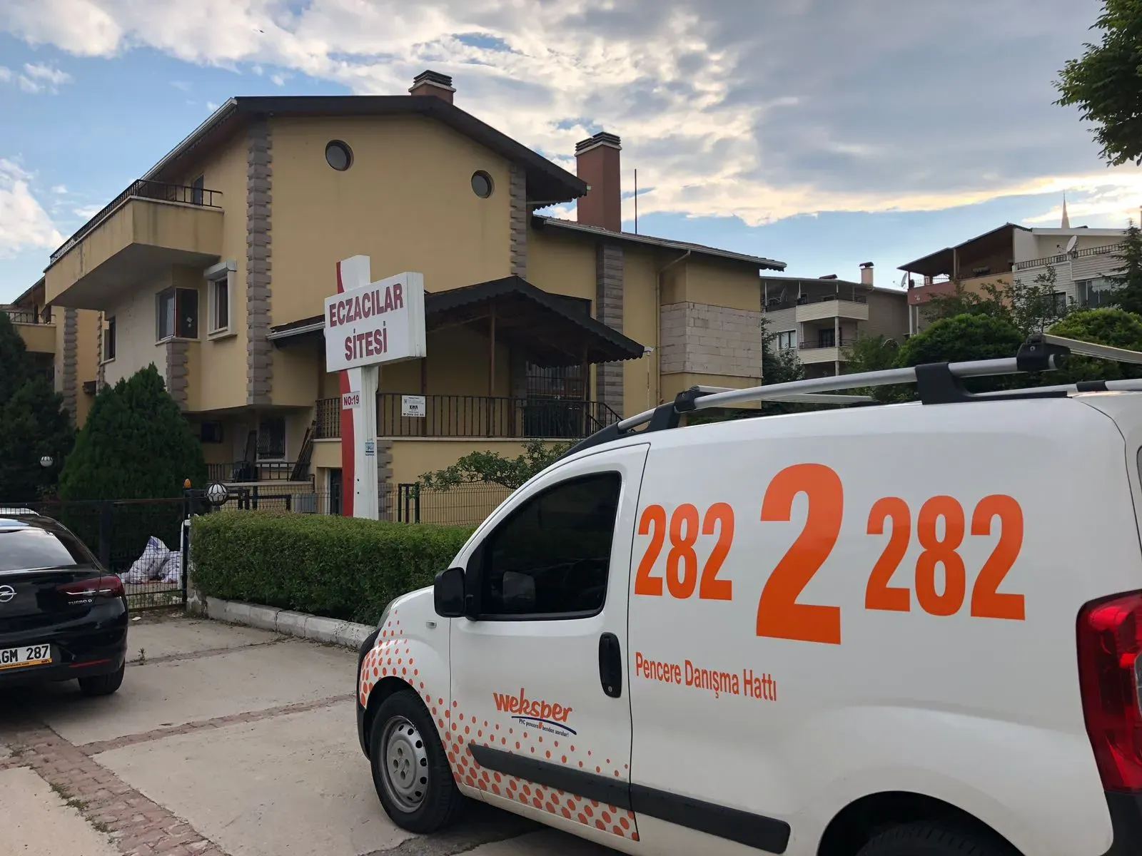 Ümitköy Katlanır Cam Balkon